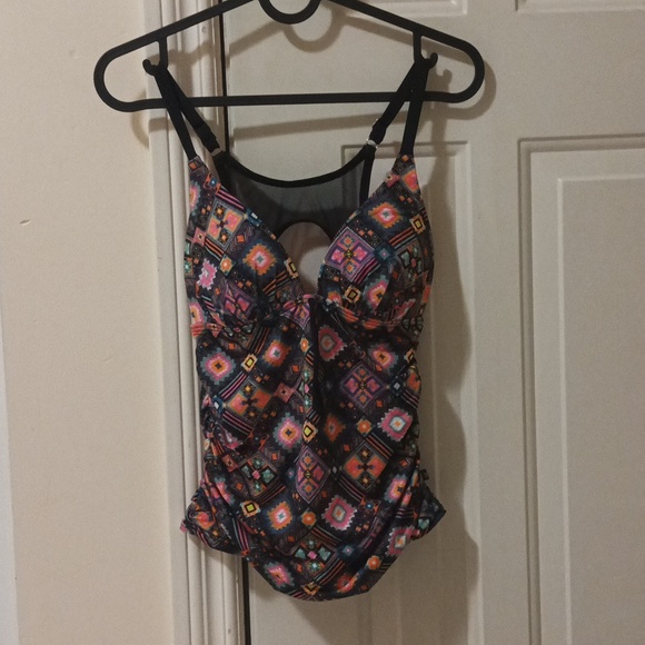 Top swimwear - Picture 2 of 8